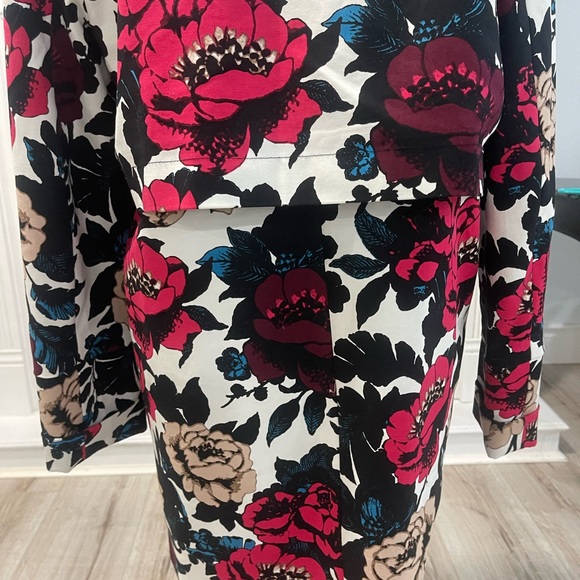 Adrianna Papell Flower Jacket -10 - Picture 9 of 14